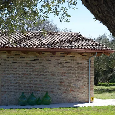 Semesterbostad Ersilia-dimora Tra Vigne E Ulivi Ortona
